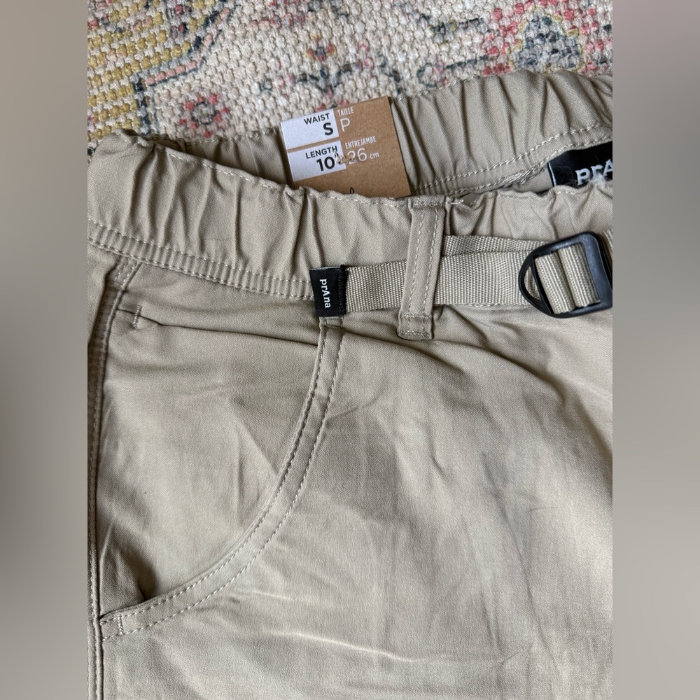 Prana Stretch Zion Elastic Wasit Shorts Men’s size small in Sandbar tan - Picture 2 of 5